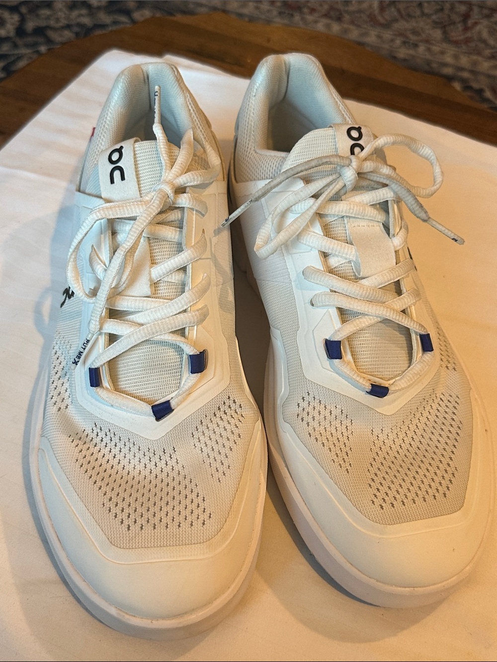 On Running Men's The Roger Spin Tennis Sneakers White Blue Size 9